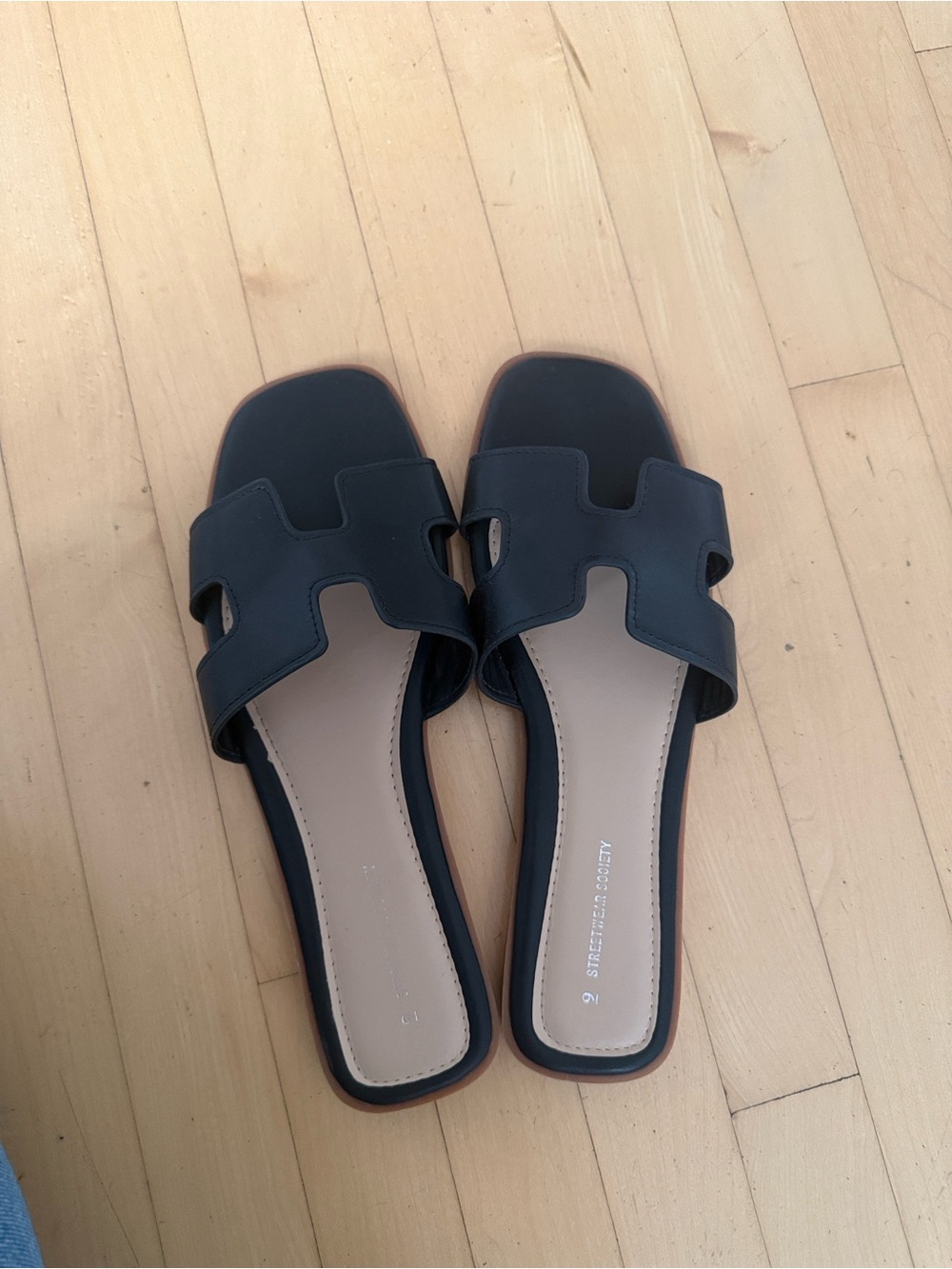 Black Women's Slide Sandals - Classic Open-Toe Comfort